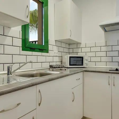 8145a - Bonito * Costa Calma